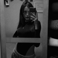 ⚡N (@nuuria032) 's Twitter Profile