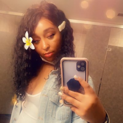 Zee_TheGoddess's profile picture. 