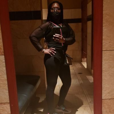 carmeltwin38's profile picture. Blessed Beautiful Black Queen 👑