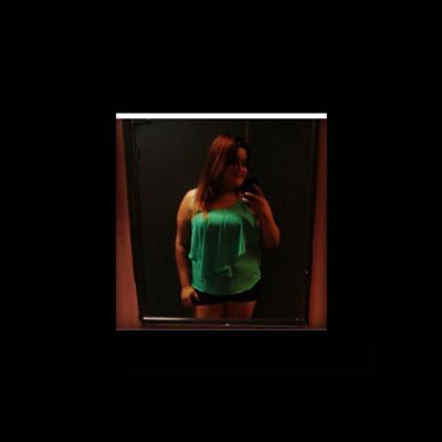 davinabaee's profile picture. Looking for a sugar daddy , ready to be your sugar baby 🤪 Let’s Chat 😉 $Davinabae$