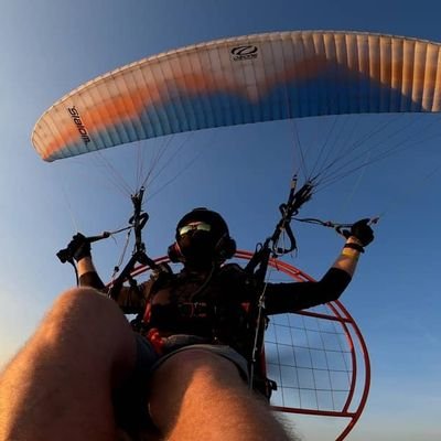 Arek36751060's profile picture. Paramotor Pilot PPG 🤩