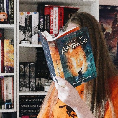 oh_mybook's profile picture. Just another bookworm📚

@oh_mybook on Instagram

Check out my blog!👇