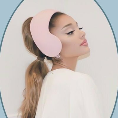 Account dedicated to the stream of the pop singer @arianagrande follow me and activate my notifications