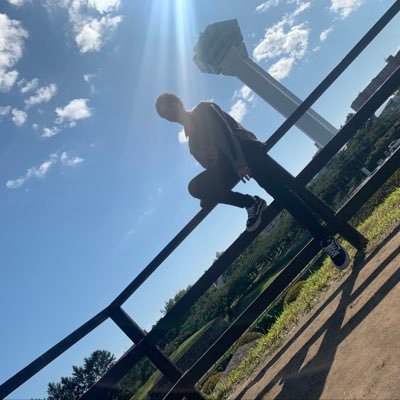 imagine_zZ03's profile picture. 北海道産 社会人なりまし。 / 無計画男子