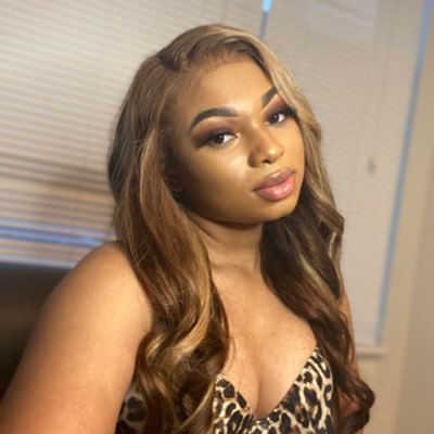 Profile Picture of TT 🥀 (@TaneyaJay) on Twitter