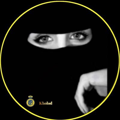 من مر صدفه ف حسابي فليصلي ع النبي صلى الله عليه وسلم..🕊️
