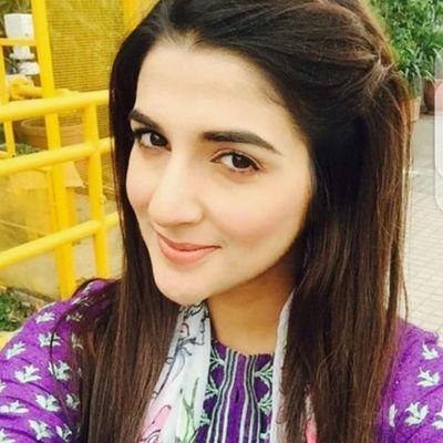 Zainabbibi66's profile picture. #bioinformatician to be IA