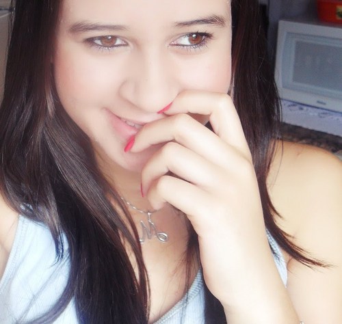 vidas não são tão reais quando não existe o amor ;
http://t.co/2QLLfKzZSU