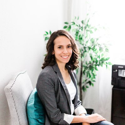 MariaAhrensArt's profile picture. Watercolor Artist / Fashion Illustrator / Custom Paintings / Live Illustration in the Twin Cities, MN. I love to paint people. Also on Etsy.