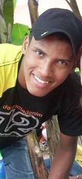 Tendo amor e saúde , da vida eu não reclamo, .eu amo a vida que levo , levo a vida que amo. Ω '