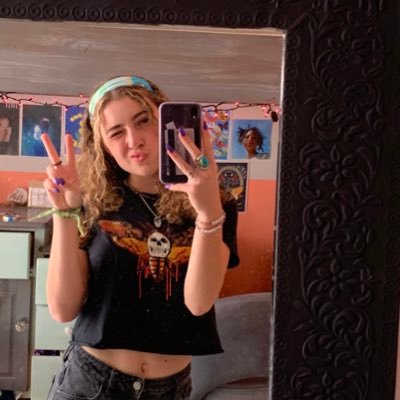 madalyn_wnenta's profile picture. 