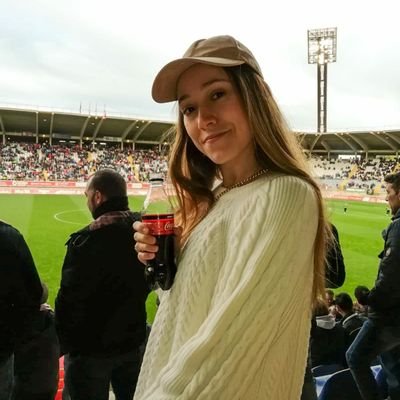 Claudiasg95's profile picture. Residente de Cardiología en el Complejo Asistencial Universitario de Leon.