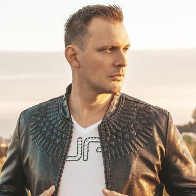 Dj , Producer in Germany : House Electro Dance . listen to my music here https://t.co/1ODAhMduEU