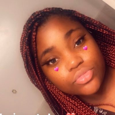 urgirlniya's profile picture. the pretty one ✊🏽👅.