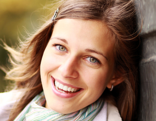 cynthiacarr19's profile picture. I can't live without an internet. I spend most of my time browsing elegant yet affordable products from various online malls.