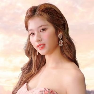 LilShookyMeow's profile picture. 𝓘 𝔀𝓪𝓷𝓽 𝓽𝓸 𝓫𝓮 𝓻𝓮𝓲𝓷𝓬𝓪𝓻𝓷𝓪𝓽𝓮𝓭 𝓪𝓼 𝓪 𝓻𝓸𝓬𝓴