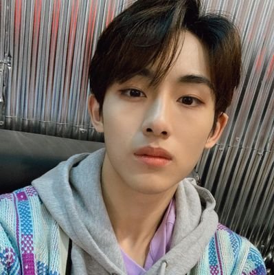97line | Selalu mengalah karena aku uke | memiliki ikatan kuat dengan Wayv | uke gemay!