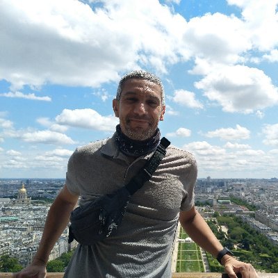 hkh_1970's profile picture. 