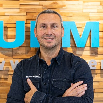 Print & Document Solutions I #bluemega #printmanagement #documentmanagement #dématérialisation
Leader & Président I #management #happy #challenge
#différence