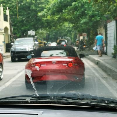 Jomzkie33's profile picture. 