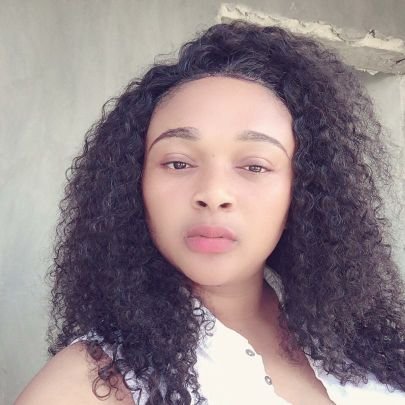 Prettymena5's profile picture. spread love always ❤❤❤