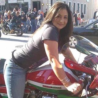 MafiaPrincess71's profile picture. 