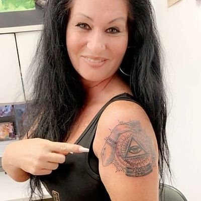 somimenleo's profile picture. yesterday is history,
tomorrow is mystery,
today is a gift.