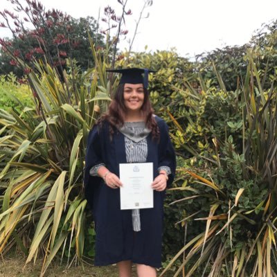2020/21 graduating Physical Education teacher ⚽️🏑 Aiming to further develop and share ideas in PE!👌👩‍🏫