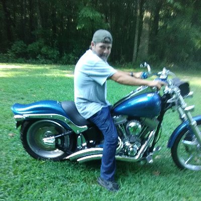 Hey im Jamie Richardson Jr, songwriter/Tn, I write and play every chance i get, love to hook up and cowrite, check out our playlist , check facebook out