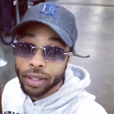 Profile Picture of Carlton Saunders II (@CJZ06) on Twitter