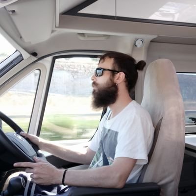 juampayguio's profile picture. donde manda capitán muere marinero