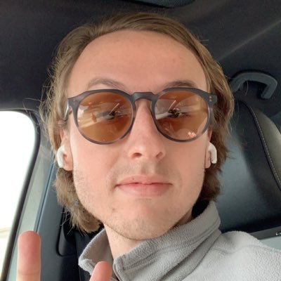 Younqrobinson's profile picture. 