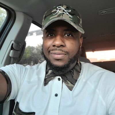 TheLxStudios's profile picture. Lx Studios specializes in #weddingphotography. Based out of Dallas but travels worldwide. 

Weddings | Events | Portraits