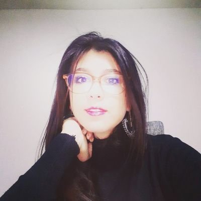 COMUNICADORA SOCIAL Y PERIODISTA  MAGÍSTER EN EDUCACIÓN Y DLLO HUMANO-COMMUNITY MANAGER😉