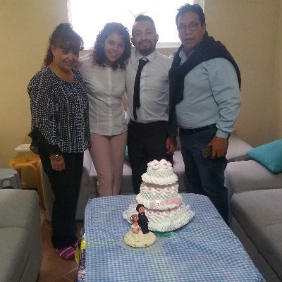 Feliz por la familia que tengo.