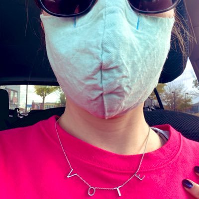 marlabrizel's profile picture. The lights are on but nobody's home