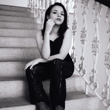 sunharu_twt's profile picture. Hi, I'm Sun-Haru! I'm trying to be a singer!