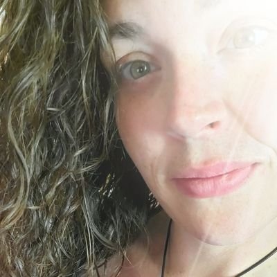 Sayrawr88's profile picture. ✌️👫🌳