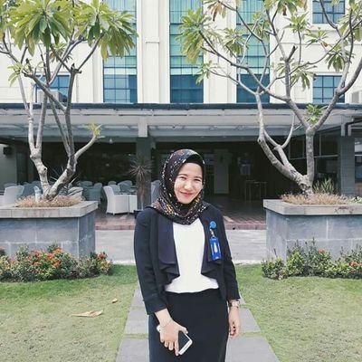 sisvasally's profile picture. Bachelor of business administration | iHala Madrid!