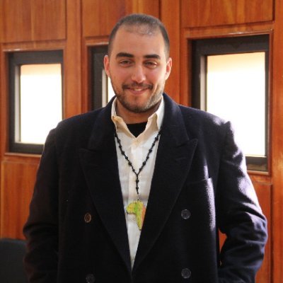 PhD Student of Economics, Migration Researcher.