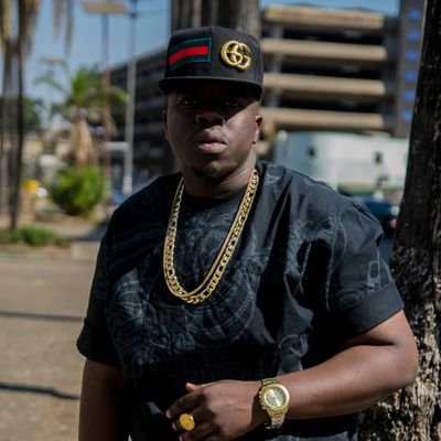 ° GOD ° FAMILY ° MUSIC ° HUSTLE °
Ethnomusicologist by passion and profession. Saxophonist @BigStar_Nash_ZW