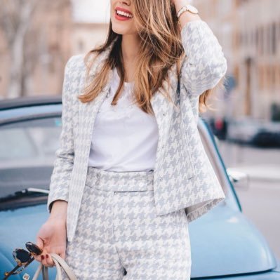 _ljjjo's profile picture. اذا لم تكن قادرا على الوفاء فلا تنطق بكلمة وعد.