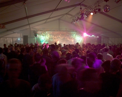 VenhuizenKermis's profile picture. Kermis Venhuizen | Pinkster 1 - 19 mei | Pinkster 2 - 20 mei | Pinkster 3 - 21 mei |