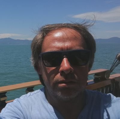 patonachodechil's profile picture. Zurdo ✊, Amante de mis hijos, mi familia y la franja 🇫🇮 !