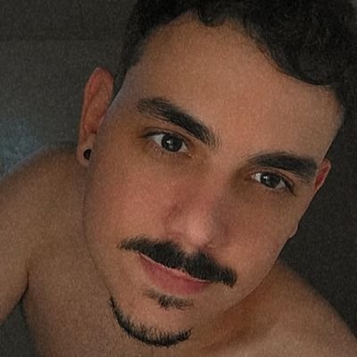 Thaminho's profile picture. pernambucano, designer e chato ♊🌱🎮