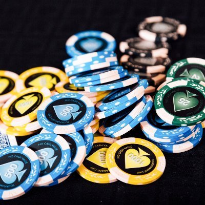 ask66719797's profile picture. 20代も後半に差し掛かりまともな職にも着いてこなかった僕が、最終的に低月給でも飲み明かしていられる訳をぽつぽつとお話ししています。