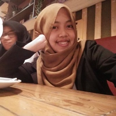 dininurdiany's profile picture. 🎓🏦