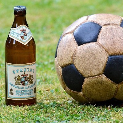 el9lungo's profile picture. Me gusta hablar de muchas cosas, pero sobre todo de futbol y football manager, que es lo mismo pero diferente.
Soy periodista deportivo, pero eso es anecdótico