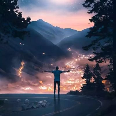 ‏‏اجبـروا خواطر قد كسرها الزمن والناس...وكونوا في عون اخوك المسلم....انسانه بسيطه وعلى قد الحال...اسال الله ان يسر لي أمور لا يعلمها سواه .