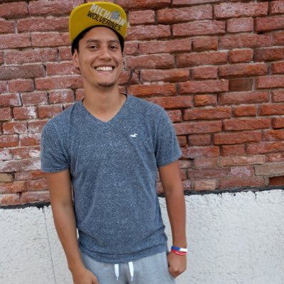 Middle Full-Stack Developer with 3 years experience using PHP, CSS and JS. An enthusiastic of Laravel which I learn in my free time.